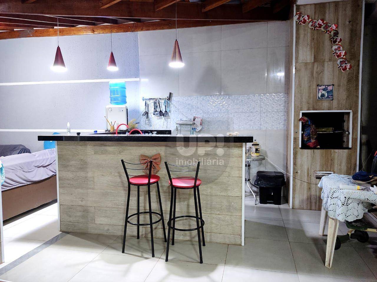 Casa à venda com 3 quartos, 130m² - Foto 3