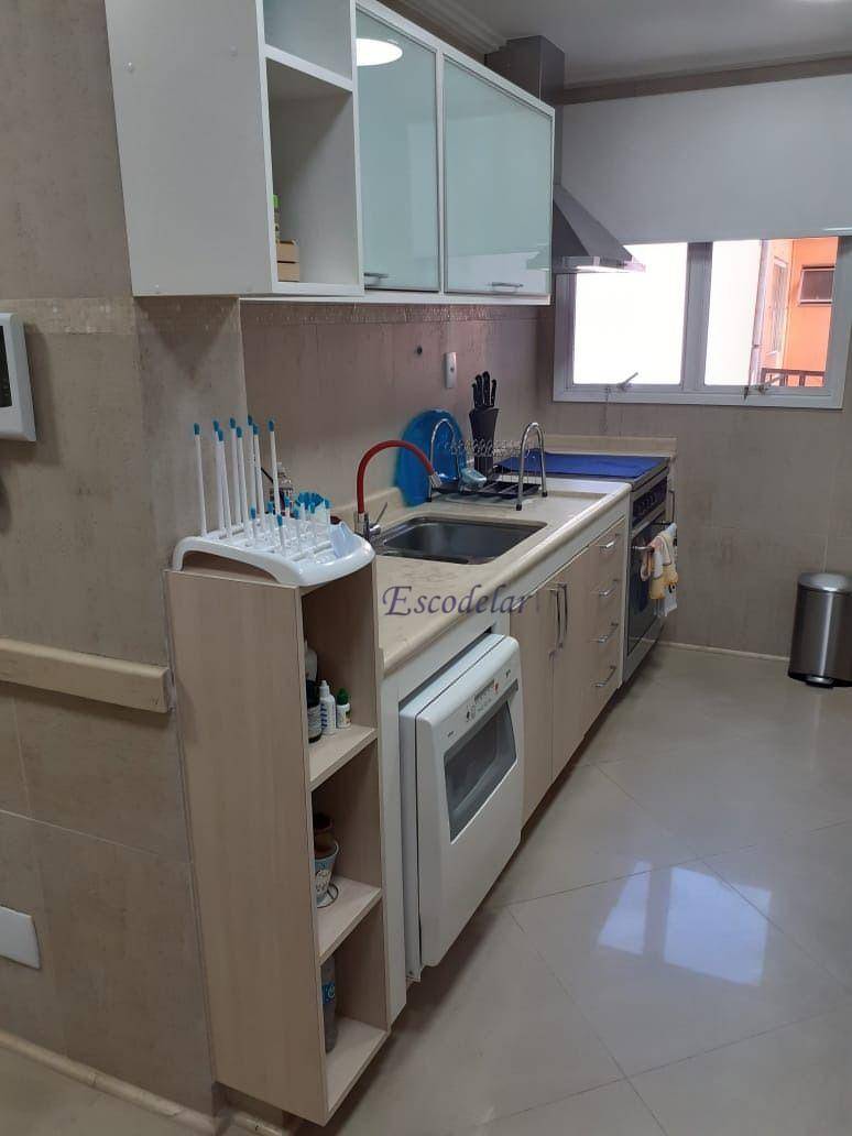 Apartamento à venda com 3 quartos, 137m² - Foto 9