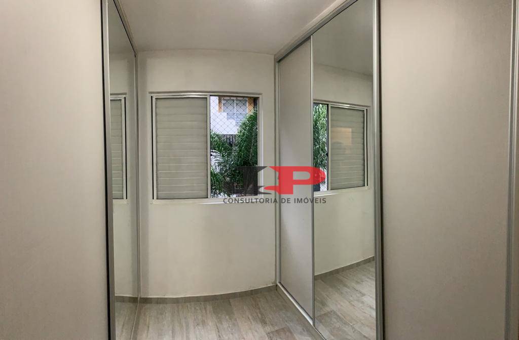 Apartamento à venda com 2 quartos, 64m² - Foto 14