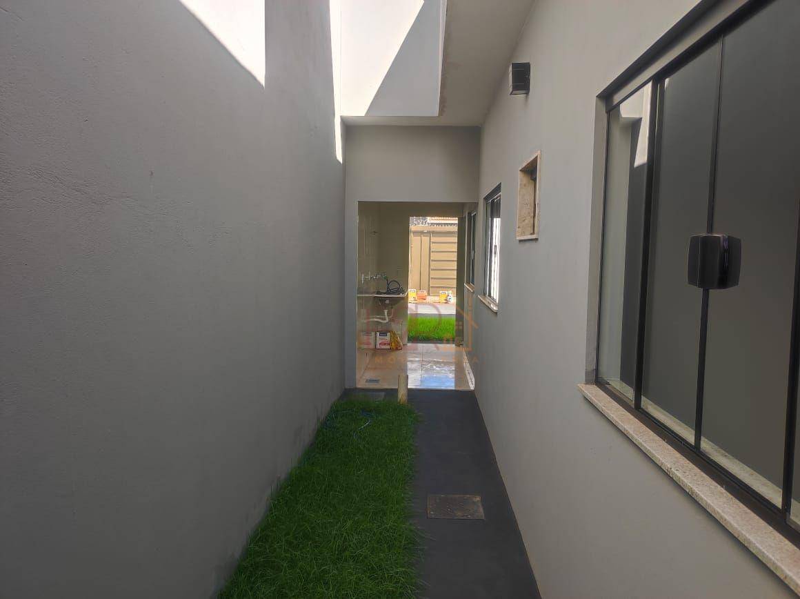 Casa à venda com 3 quartos, 81m² - Foto 14