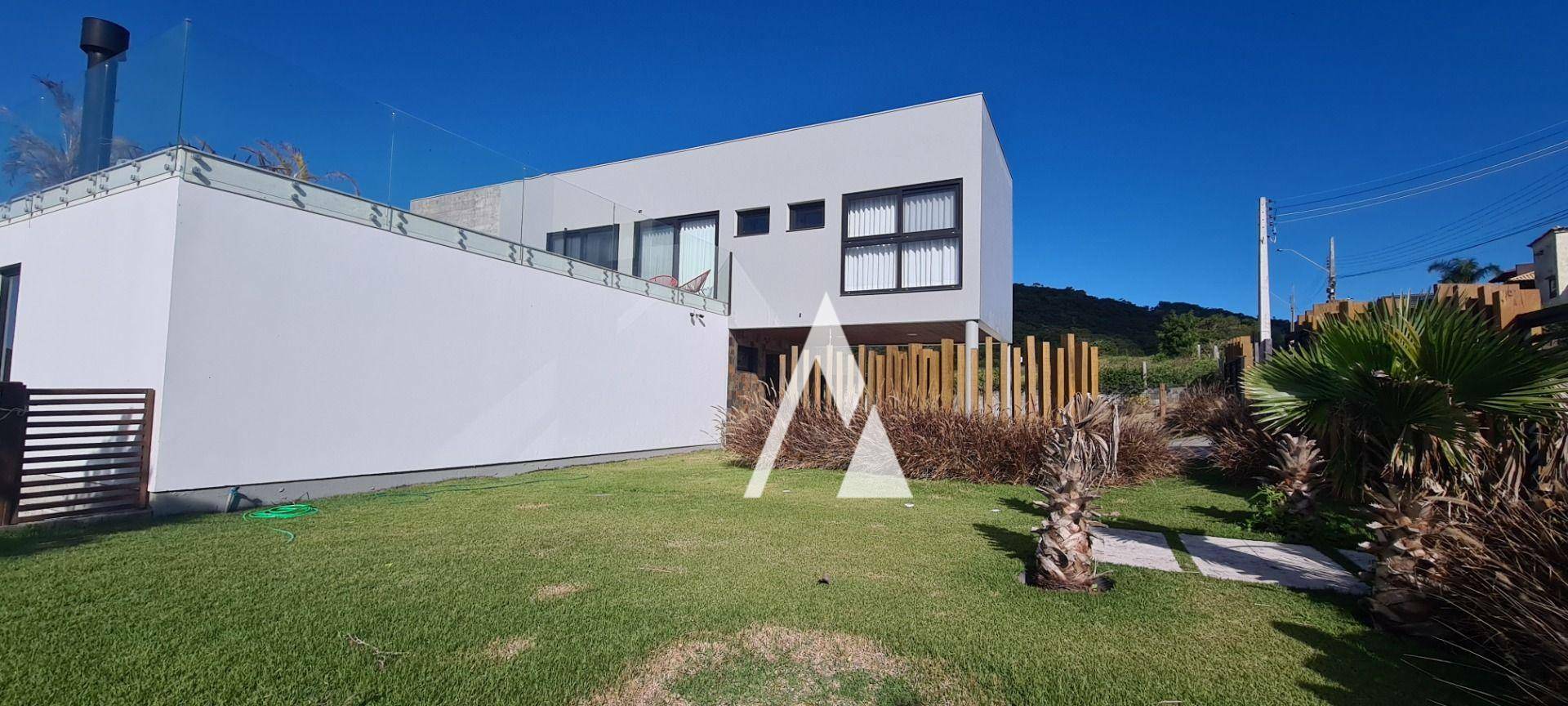 Casa à venda com 3 quartos, 220m² - Foto 6