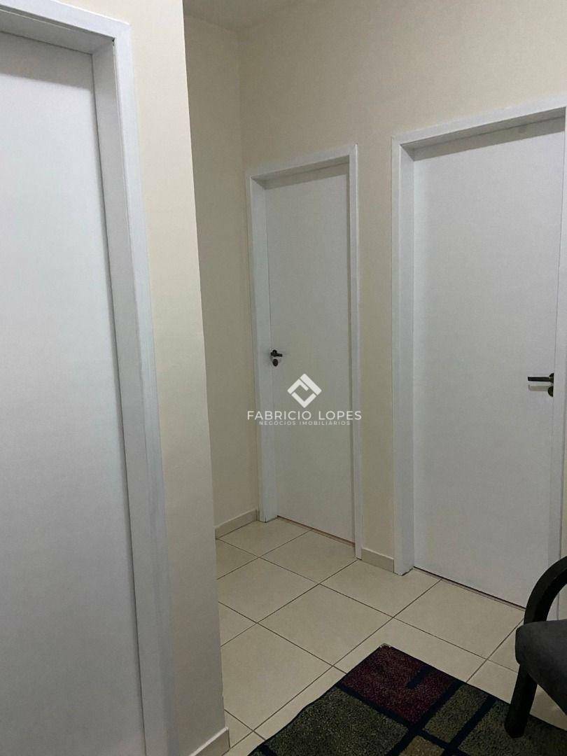 Casa à venda com 3 quartos, 131m² - Foto 3