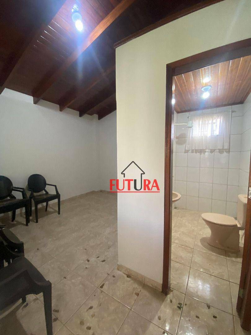 Casa à venda com 4 quartos, 280m² - Foto 4