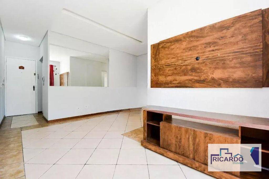 Apartamento à venda com 3 quartos, 83m² - Foto 3