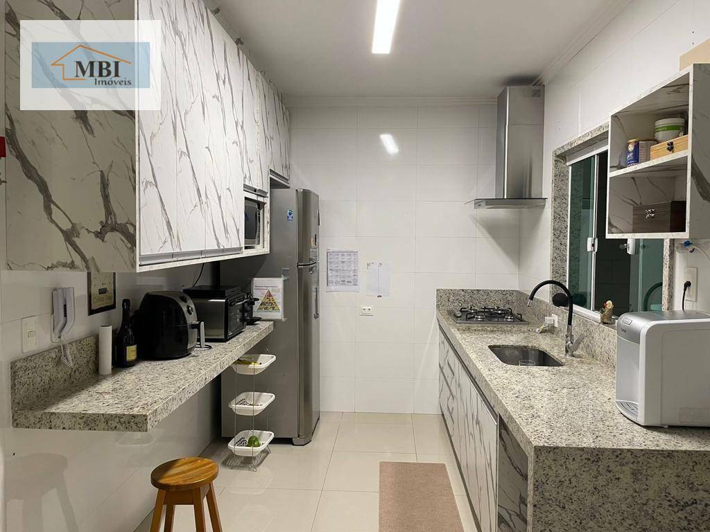 Sobrado à venda com 3 quartos, 200m² - Foto 32