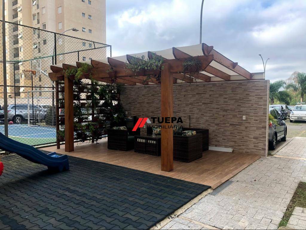 Apartamento à venda com 3 quartos, 80m² - Foto 1