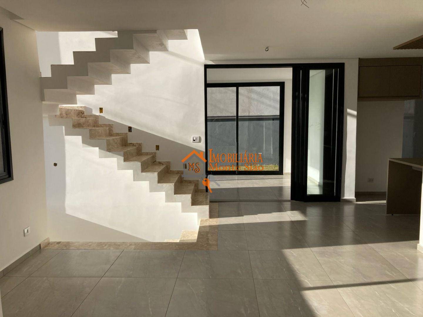 Sobrado à venda com 4 quartos, 342m² - Foto 13