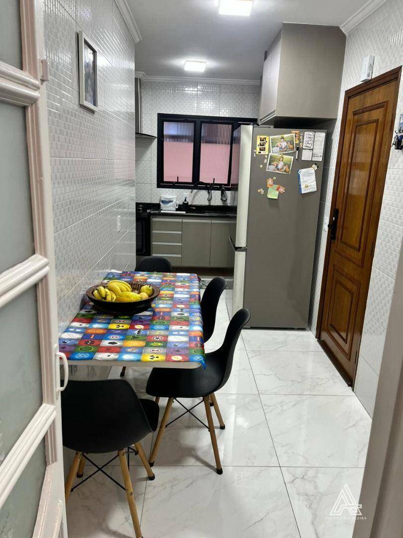 Apartamento à venda com 3 quartos, 100m² - Foto 9