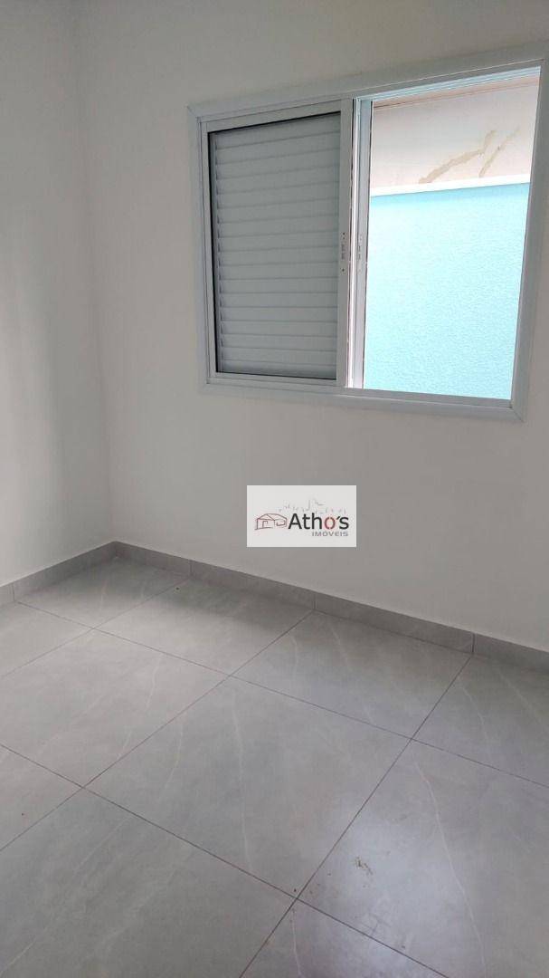 Casa à venda com 3 quartos, 100m² - Foto 5