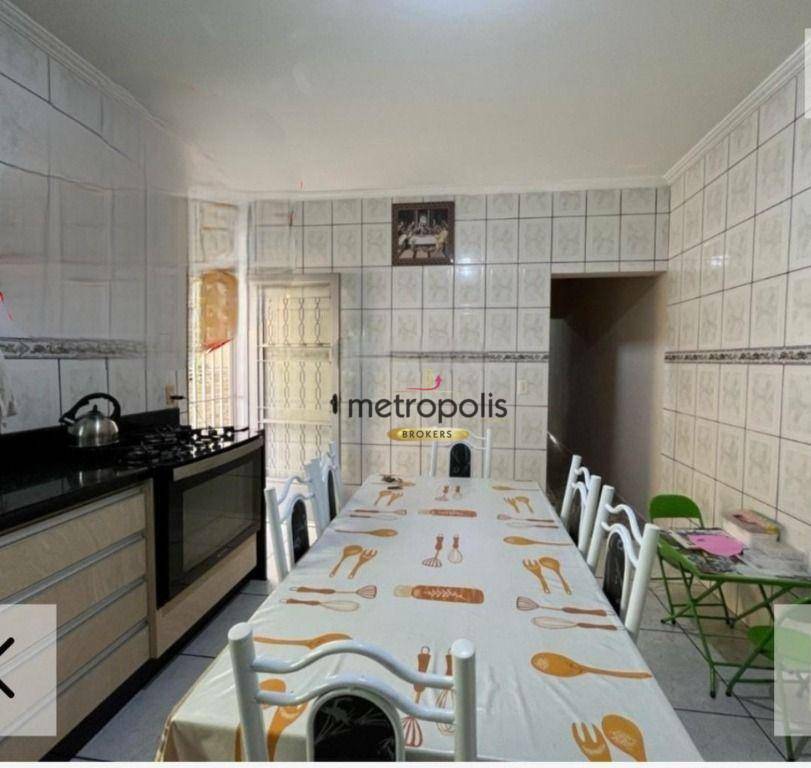 Sobrado à venda com 3 quartos, 200m² - Foto 5