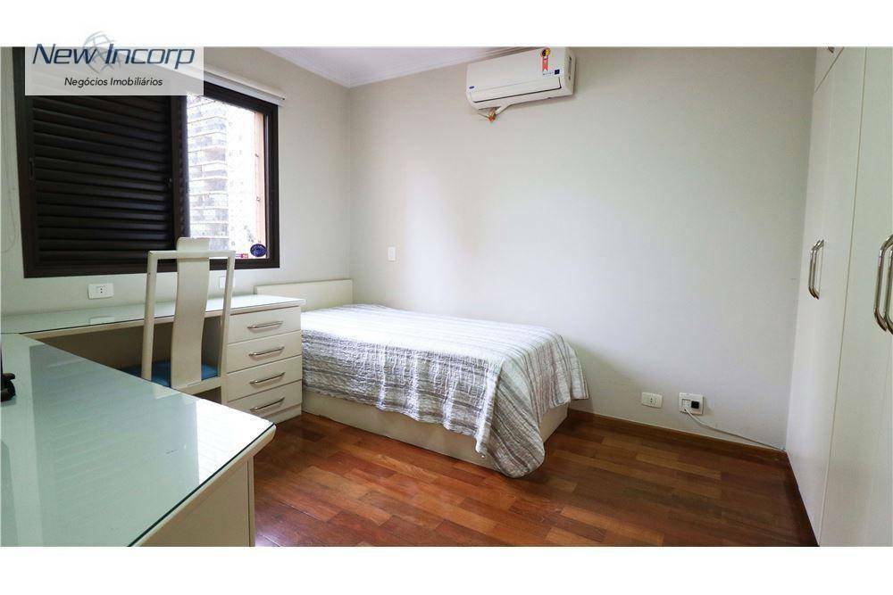 Apartamento à venda com 5 quartos, 234m² - Foto 20