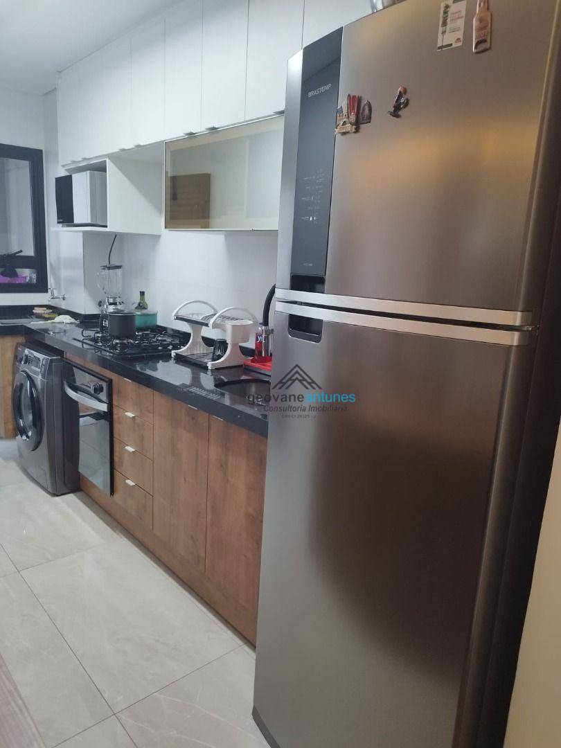 Apartamento à venda com 2 quartos, 62m² - Foto 7