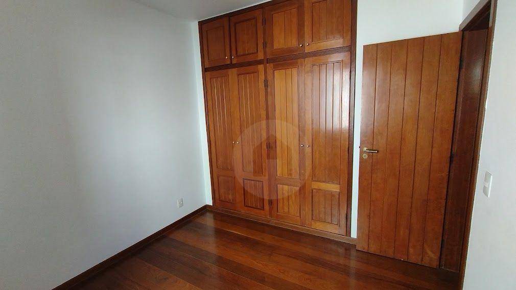 Apartamento à venda com 4 quartos, 158m² - Foto 13