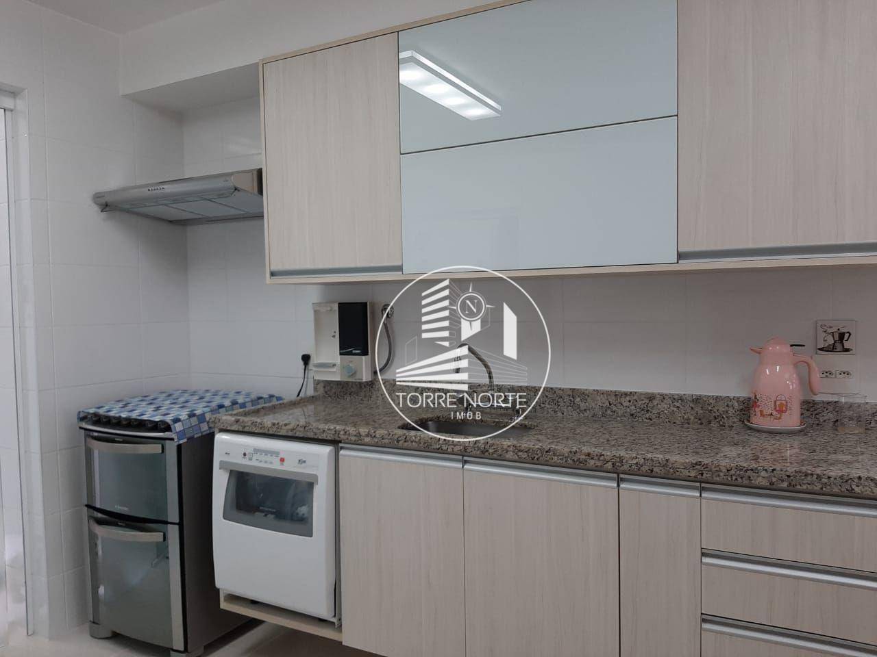 Apartamento à venda com 4 quartos, 143m² - Foto 11