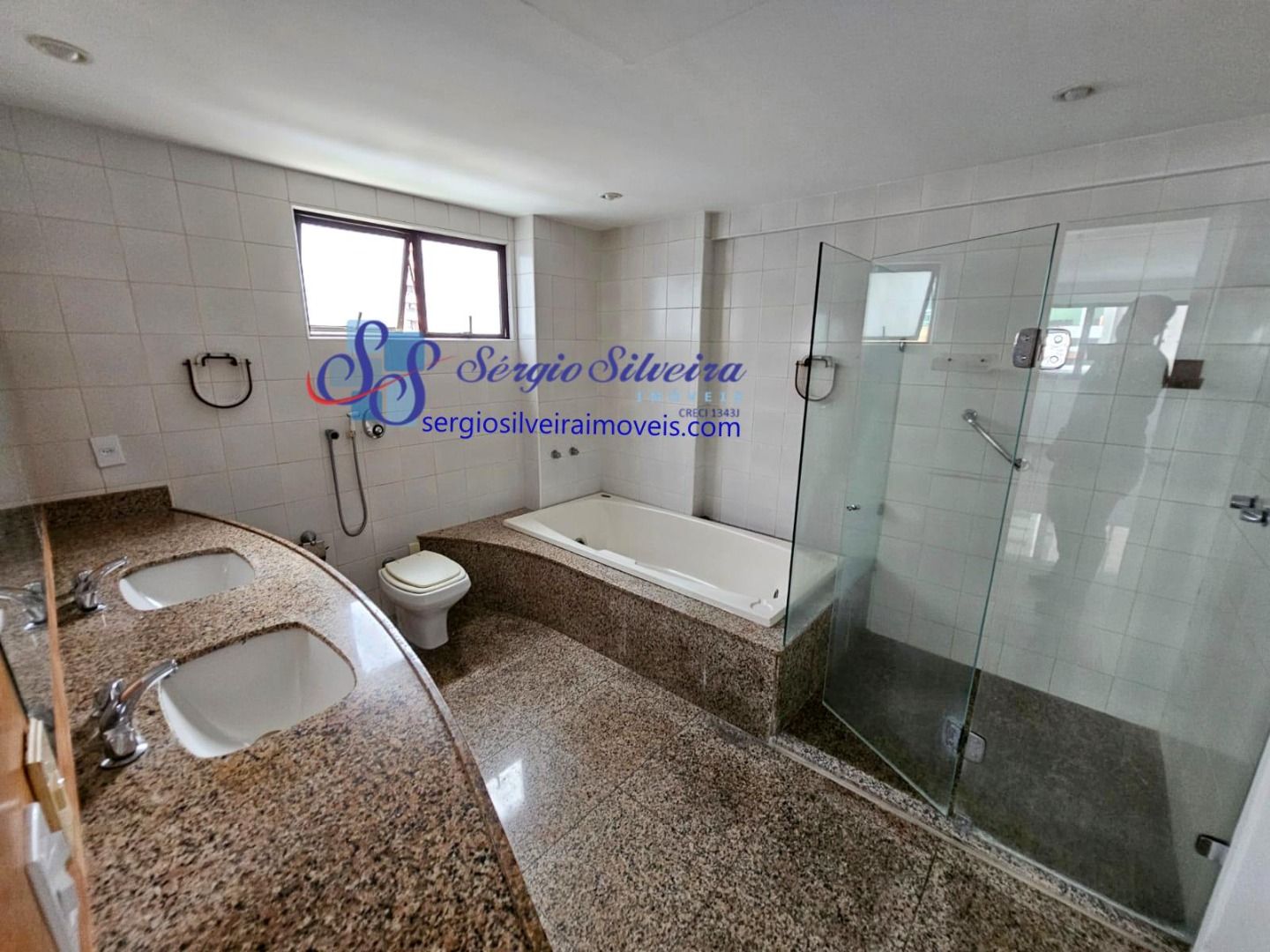 Apartamento à venda com 3 quartos, 250m² - Foto 18