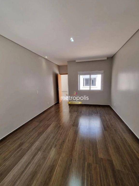 Casa à venda com 4 quartos, 270m² - Foto 26