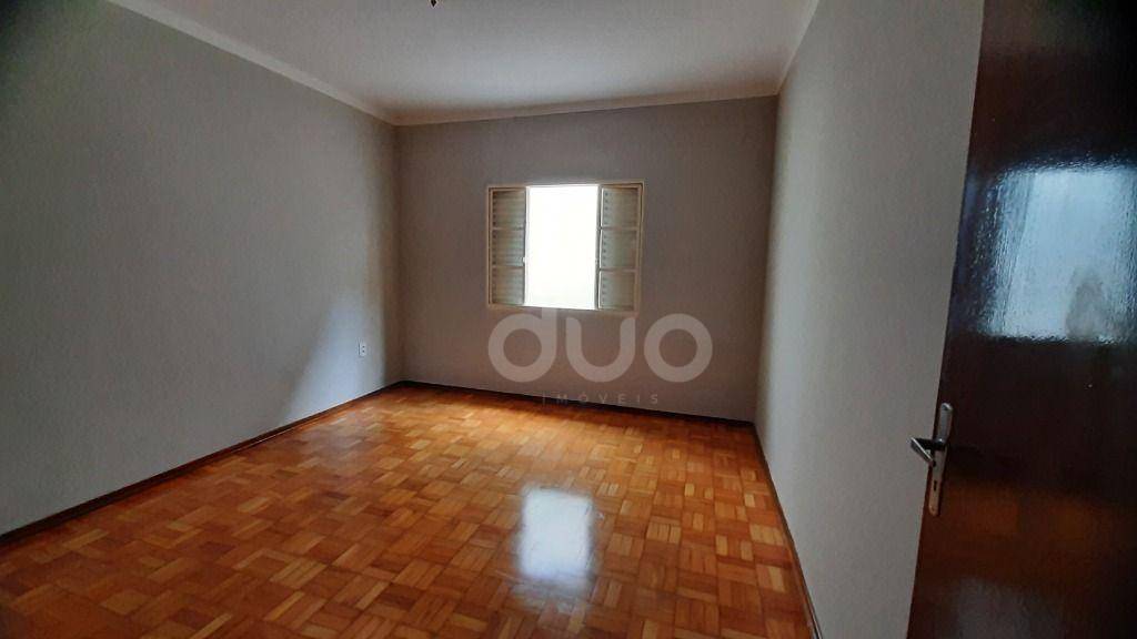 Casa para alugar com 3 quartos, 130m² - Foto 33