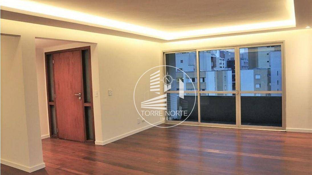 Apartamento para alugar com 3 quartos, 215m² - Foto 4