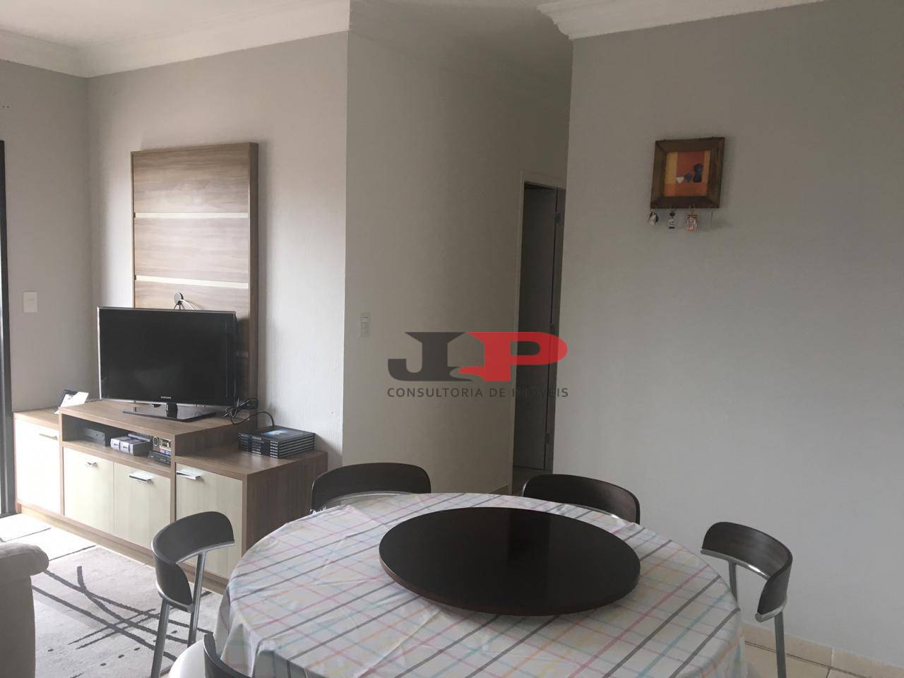 Apartamento à venda com 3 quartos, 75m² - Foto 1