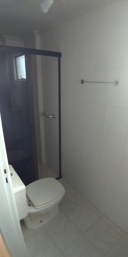 Apartamento à venda com 3 quartos, 68m² - Foto 2