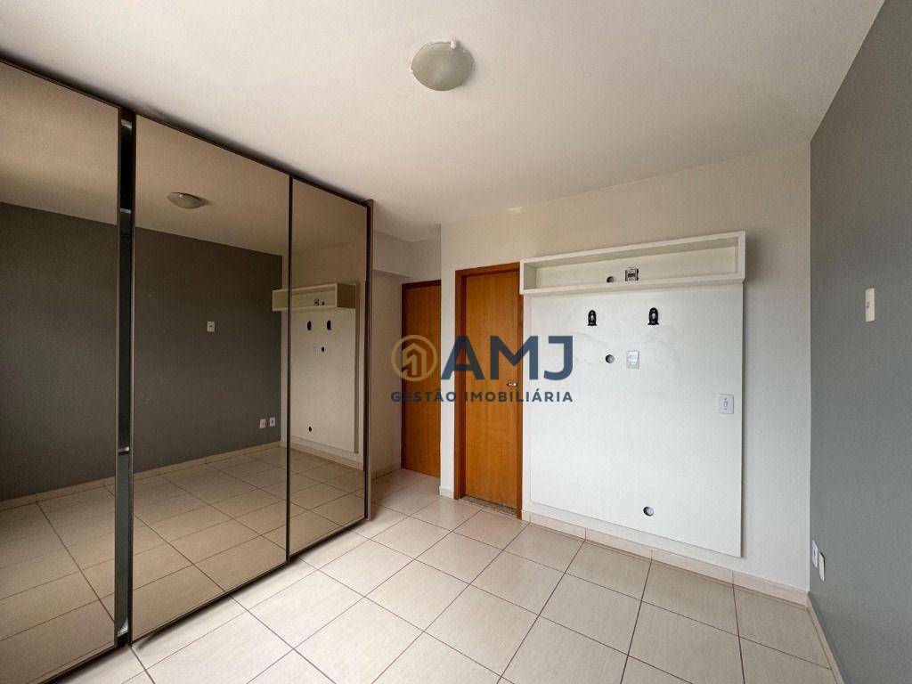 Apartamento à venda com 3 quartos, 75m² - Foto 10