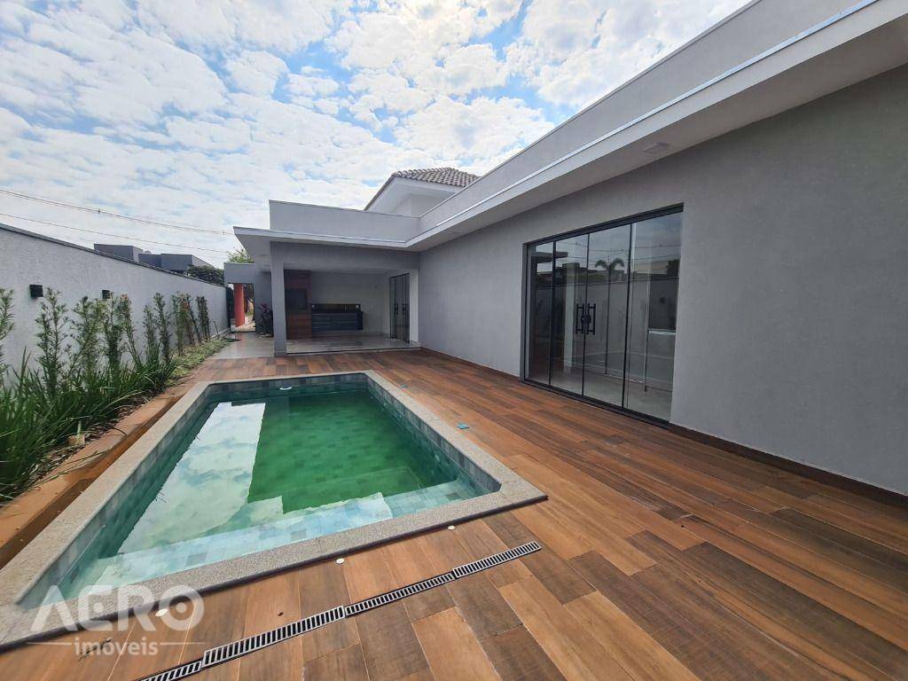 Casa de Condomínio à venda com 3 quartos, 225m² - Foto 3