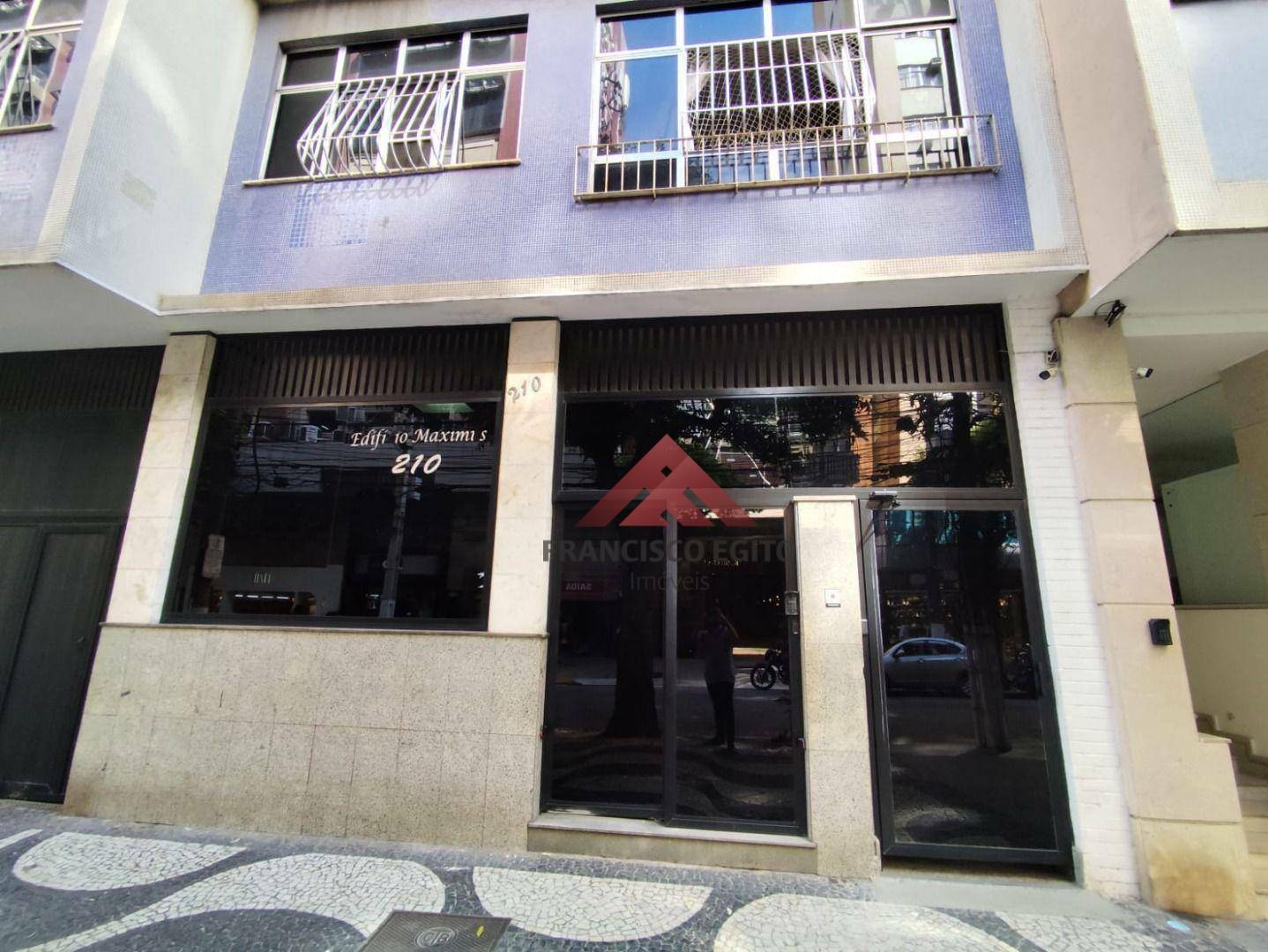 Apartamento à venda com 3 quartos, 105m² - Foto 1