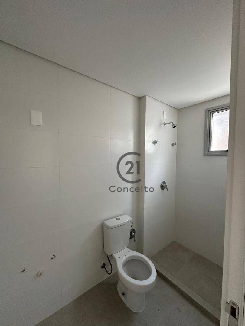 Apartamento à venda com 2 quartos, 78m² - Foto 11