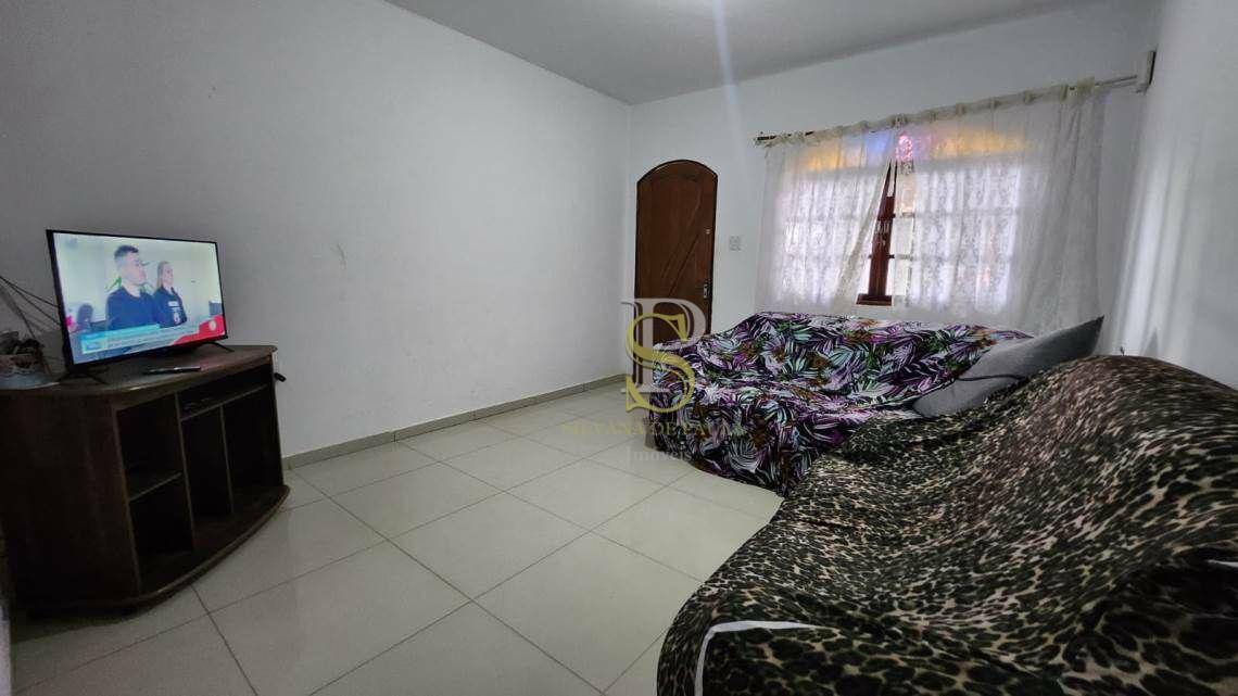 Casa à venda com 2 quartos, 146m² - Foto 3