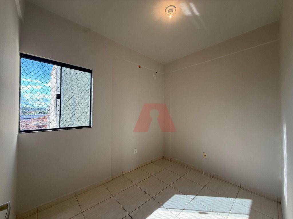 Apartamento para alugar com 2 quartos, 70m² - Foto 5