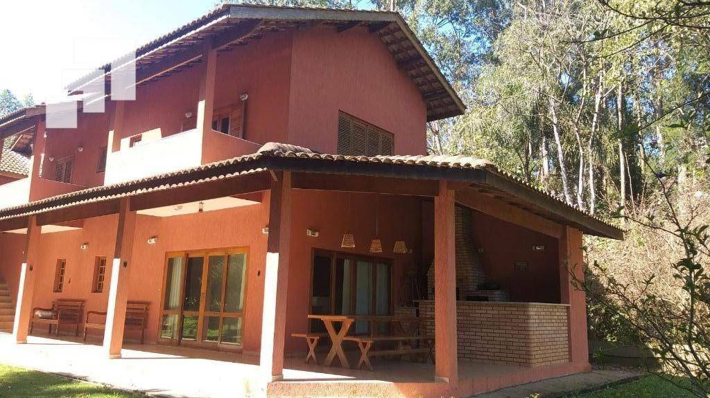 Casa de Condomínio à venda com 4 quartos, 305m² - Foto 2