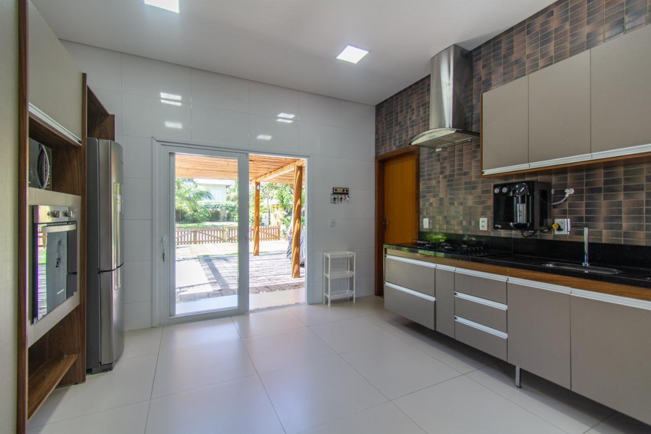 Casa à venda com 8 quartos, 1218m² - Foto 24