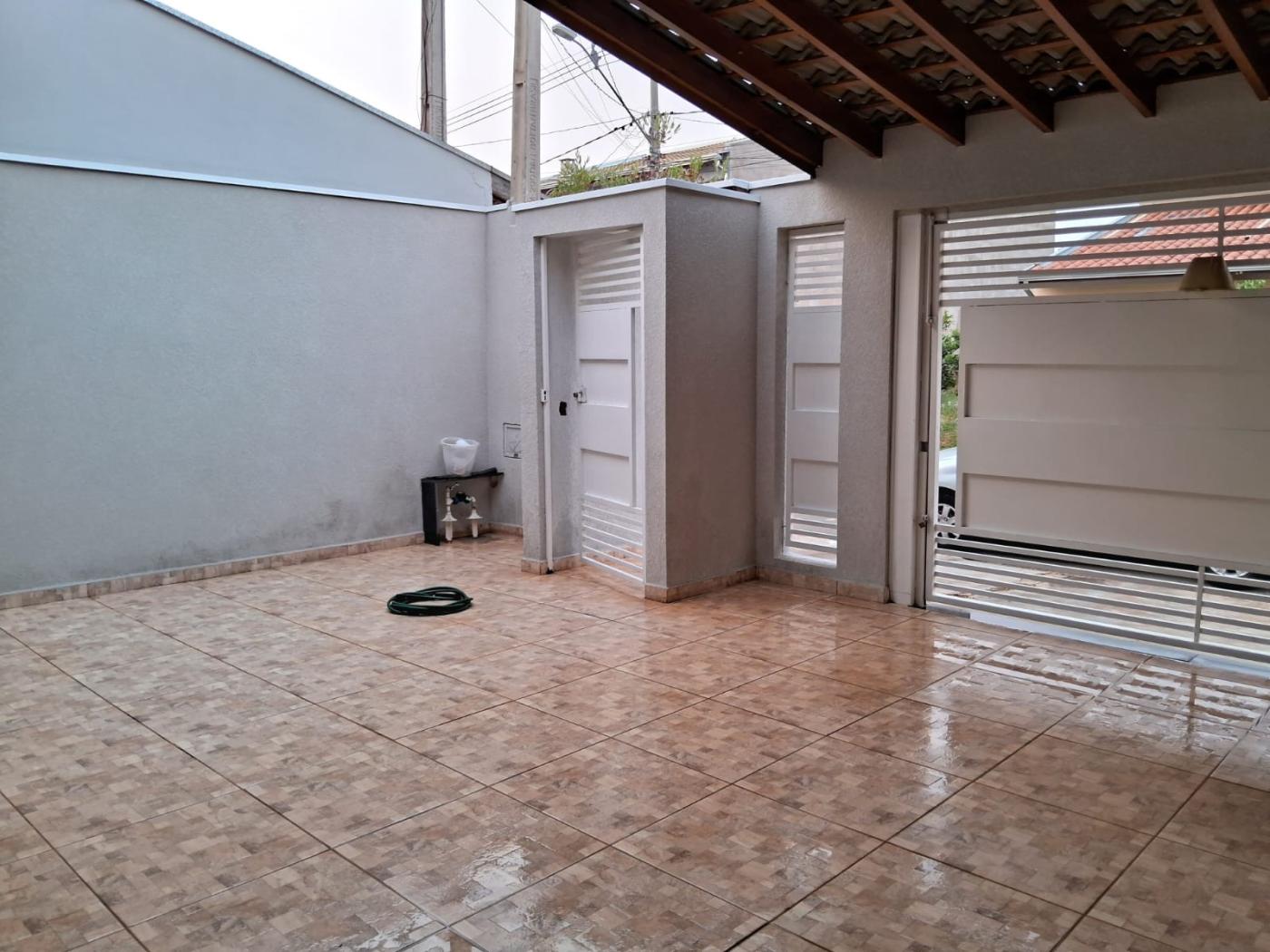 Casa à venda com 2 quartos, 138m² - Foto 4