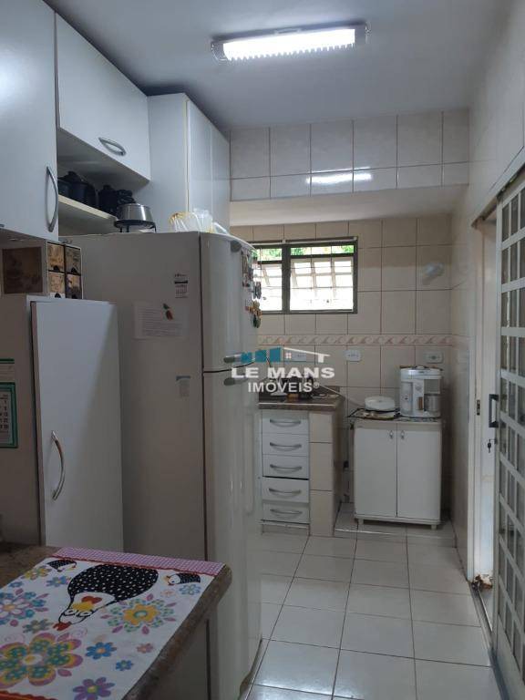 Casa à venda com 3 quartos, 116m² - Foto 15