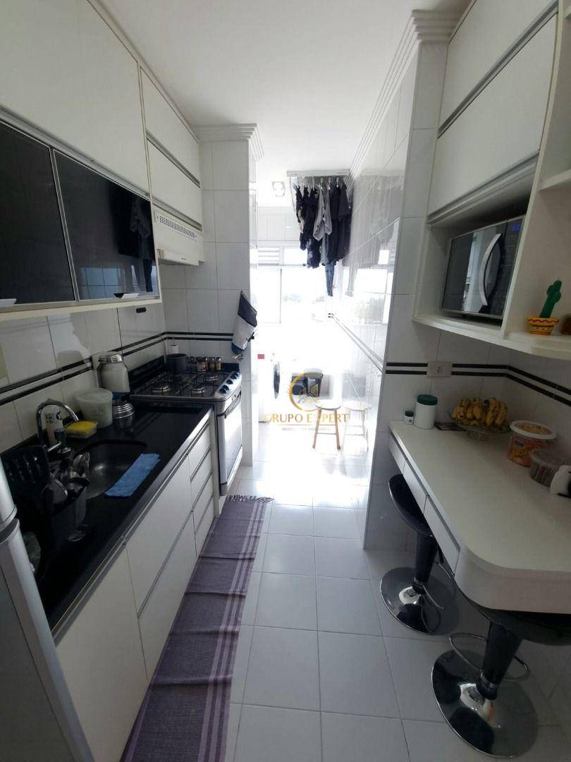 Apartamento à venda com 3 quartos, 77m² - Foto 12