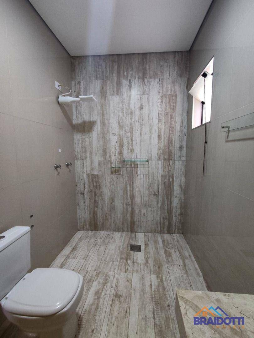 Chácara à venda com 3 quartos, 250m² - Foto 9