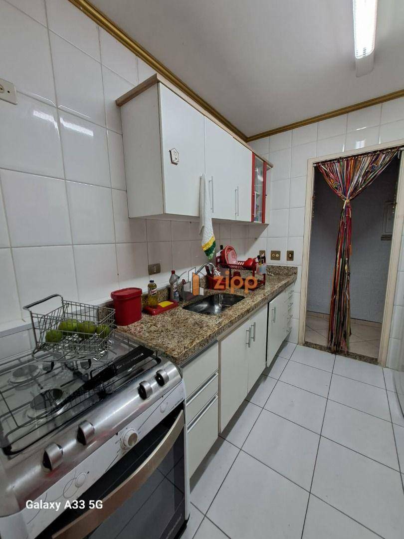 Apartamento à venda com 2 quartos, 63m² - Foto 19