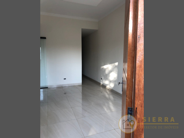 Casa à venda com 2 quartos, 63m² - Foto 2