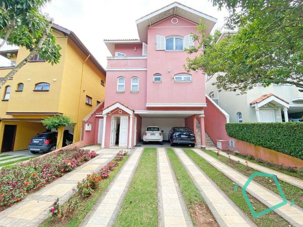 Casa de Condomínio à venda com 3 quartos, 240m² - Foto 2