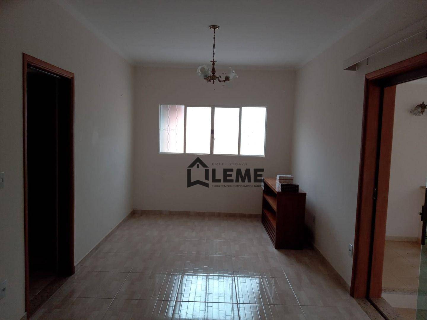 Casa à venda com 2 quartos, 204m² - Foto 20