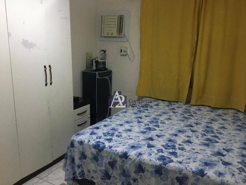 Apartamento à venda com 2 quartos, 61m² - Foto 11