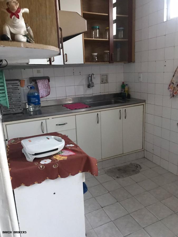 Casa à venda com 4 quartos, 130m² - Foto 2