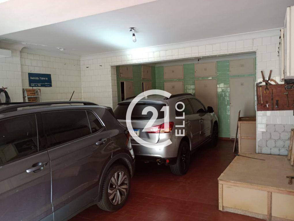 Casa à venda com 4 quartos, 660m² - Foto 12