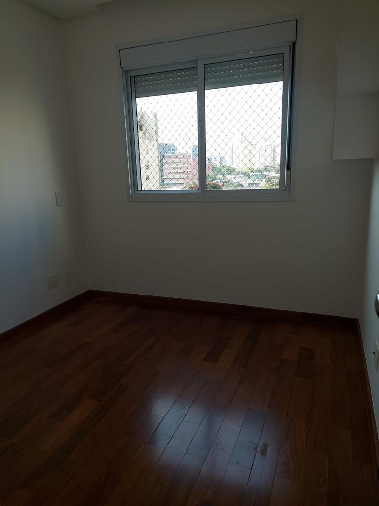 Apartamento à venda com 4 quartos, 142m² - Foto 14