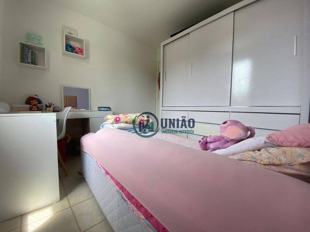 Apartamento à venda com 2 quartos, 70m² - Foto 9