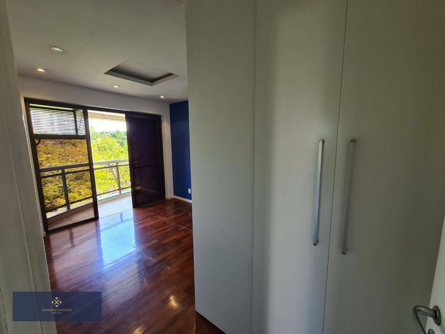 Apartamento à venda com 4 quartos, 157m² - Foto 21