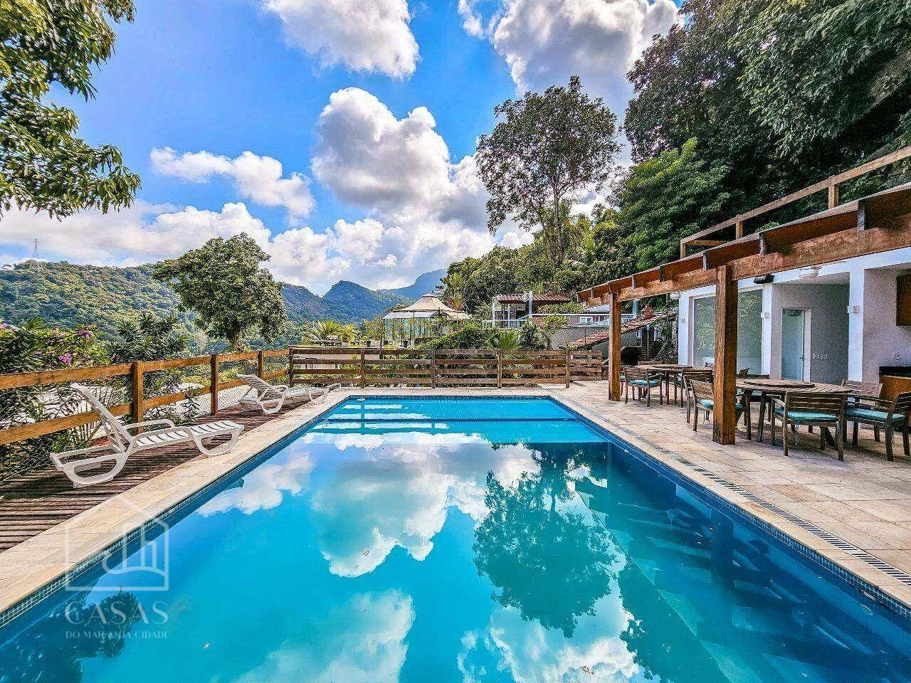 Casa à venda com 5 quartos, 450m² - Foto 11