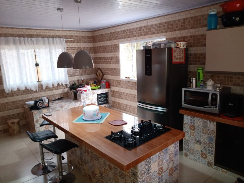 Fazenda à venda com 4 quartos, 100m² - Foto 1