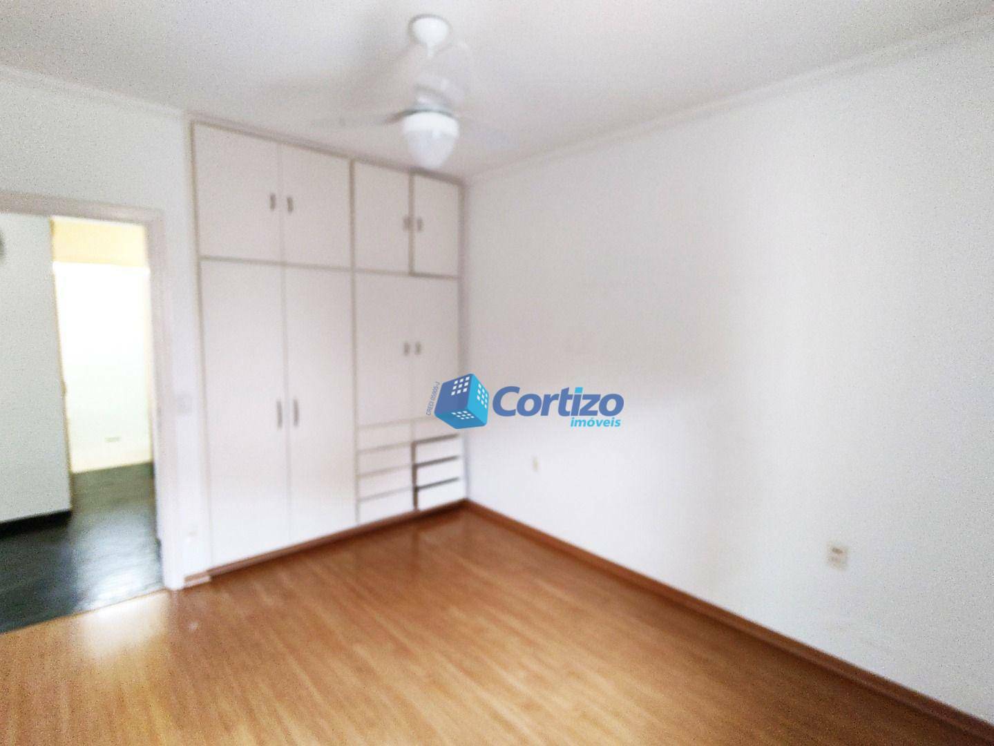 Casa à venda com 3 quartos, 280m² - Foto 19