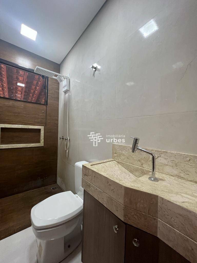 Casa à venda com 2 quartos, 108m² - Foto 13